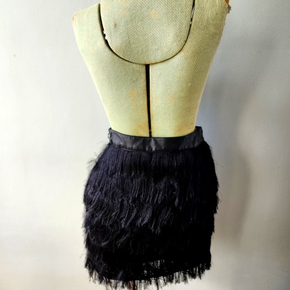 J.O.A. Los Angeles Fringe Mini Skirt Sz M - Picture 5 of 8